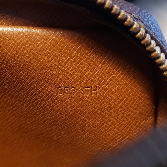 💯 Louis Vuitton Marly Dragonne Clutch - Picture 5 of 14